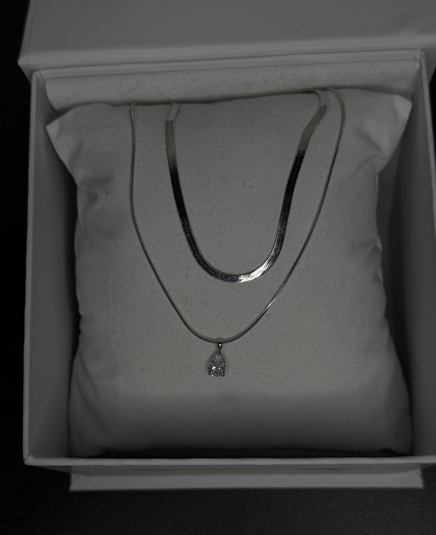 Collier Amanda